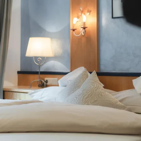 Hotell Alpinhotel Berghaus