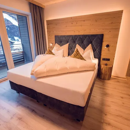 מלון Alpinhotel Berghaus