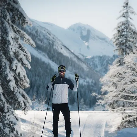 Alpinhotel Berghaus טוקס