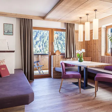 Hotell Alpinhotel Berghaus