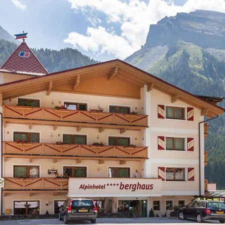 酒店 Alpinhotel Berghaus 4*