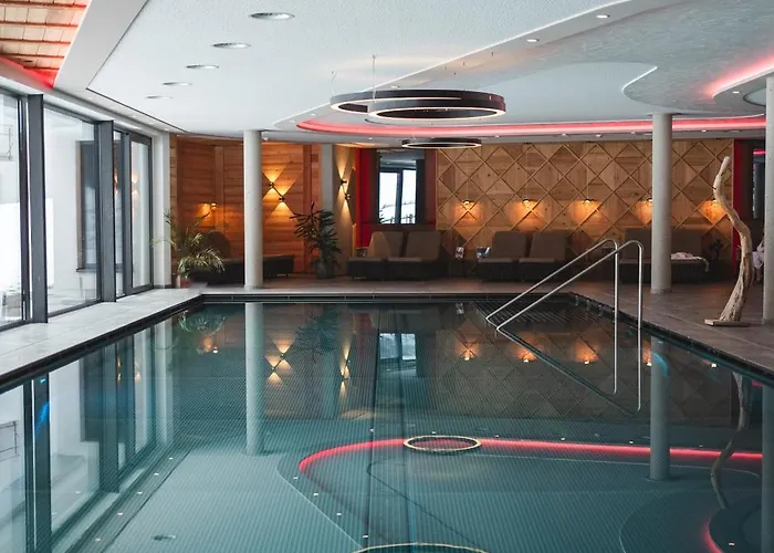 Alpinhotel Berghaus Hotel 4*