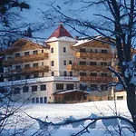 Alpinhotel Berghaus Hotel