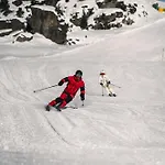 Alpinhotel Berghaus Szálloda