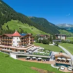 Szálloda Alpinhotel Berghaus